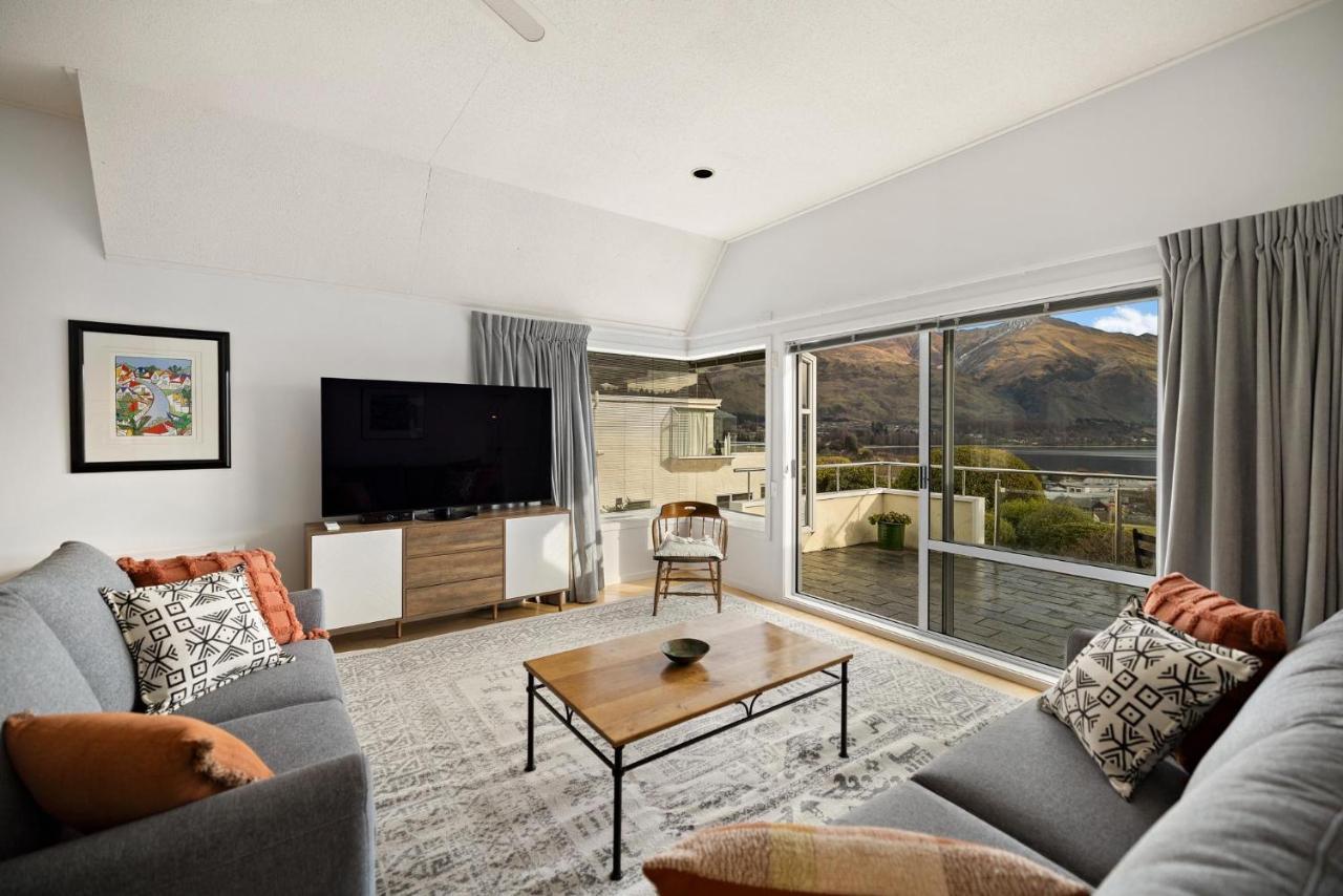 Charming Views Apartment Уанака Екстериор снимка